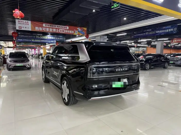 ZEEKR 9X 2025 Model Ultra Edition 70kWh VI seat