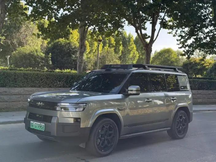 Titan 7 PHEV 2025 Model 190KM 4WD Ultra Edition – фото 1