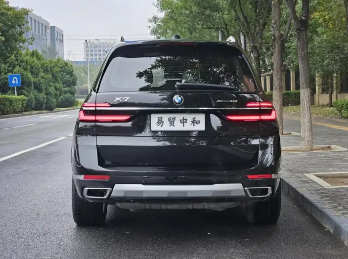BMW X7 2023 Model xDrive40i Leading Model Luxury Set – фото 5