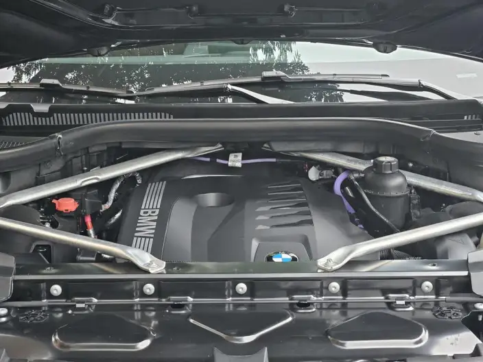 BMW X7 2023 Model xDrive40i Leading Model Luxury Set – фото 7