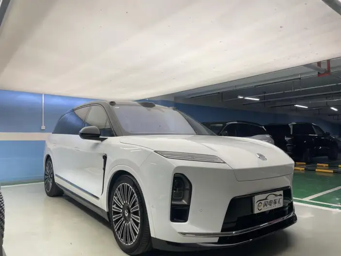 NIO ES8 2026 Model VII seat Executive Deluxe Edition – фото 3