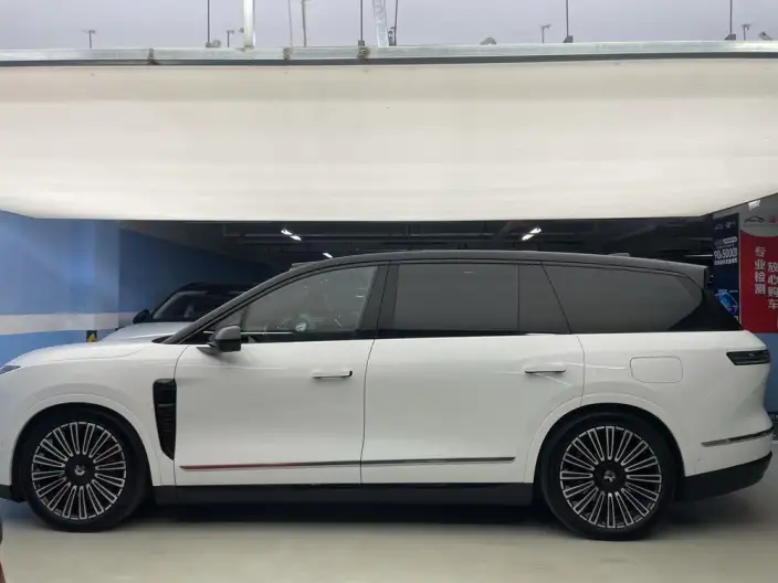 NIO ES8 2026 Model VII seat Executive Deluxe Edition – фото 4