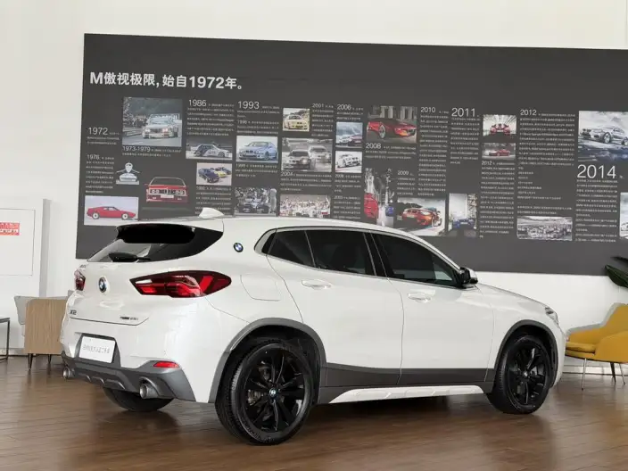 BMW X2 2022 Model sDrive25i M Off-road Set – фото 5