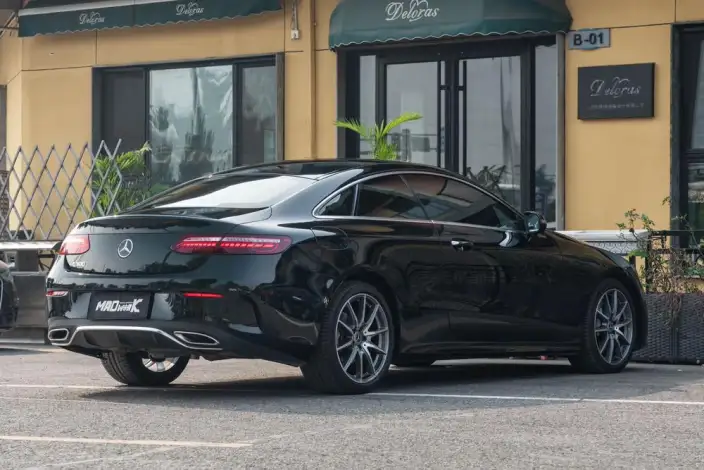 Mercedes-Benz E-Class Imported 2023 Model Facelift E 300 Coupe – фото 6