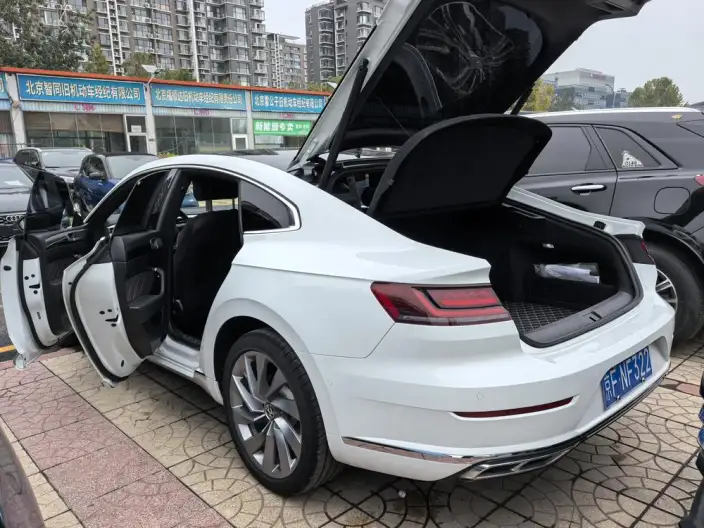 Volkswagen CC 2023 Model 380TSI Eye-catching version