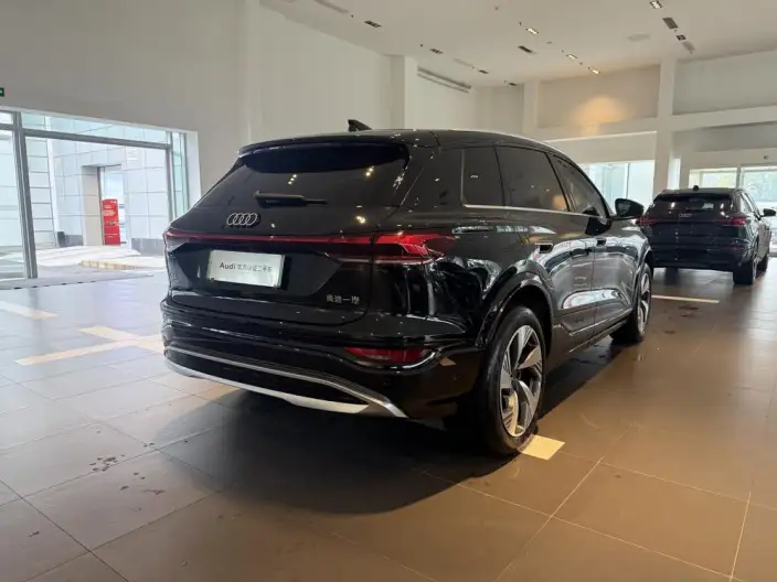 AUDI Q6L e-tron 2026 Model Ultra-long Endurance – фото 7
