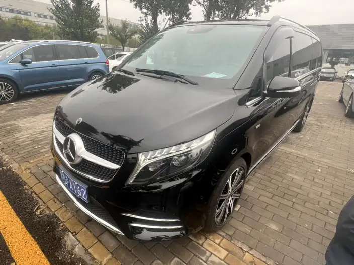 Mercedes-Benz V-Class 2022 Model V 260 L Long wheelbase Deluxe Edition