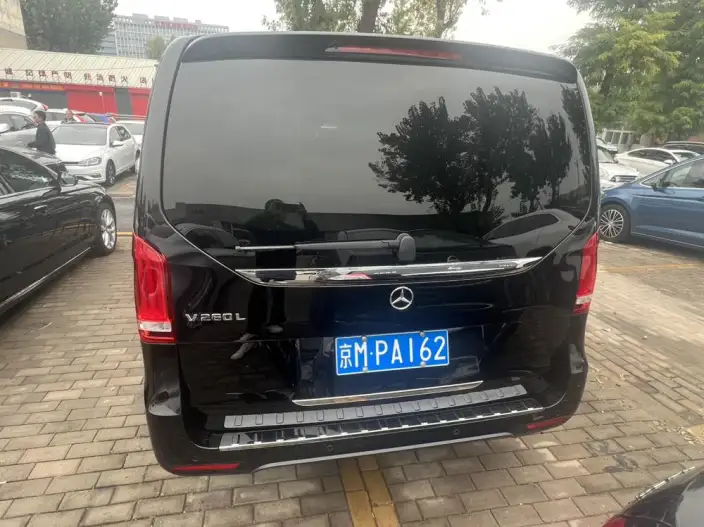 Mercedes-Benz V-Class 2022 Model V 260 L Long wheelbase Deluxe Edition – фото 5