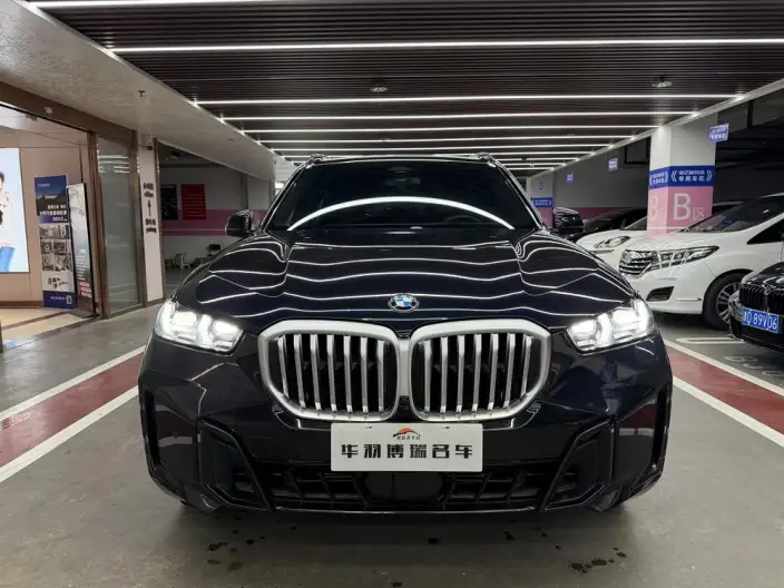 BMW X5 2023 Model xDrive40Li M Sports Set