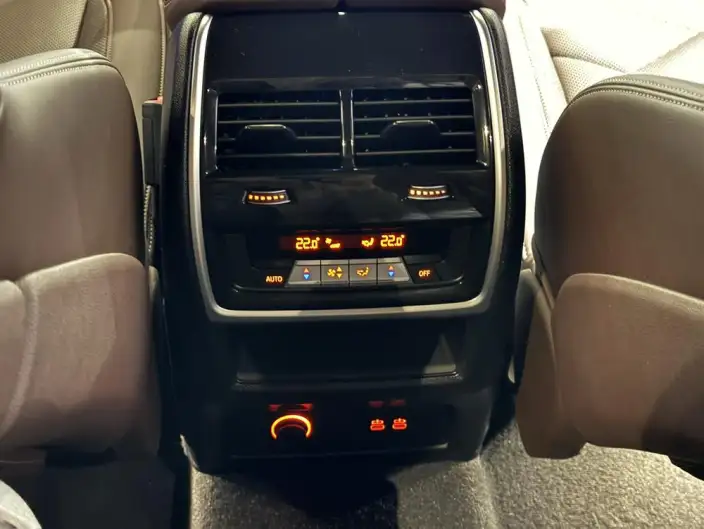 BMW X5 2023 Model xDrive40Li M Sports Set – фото 10