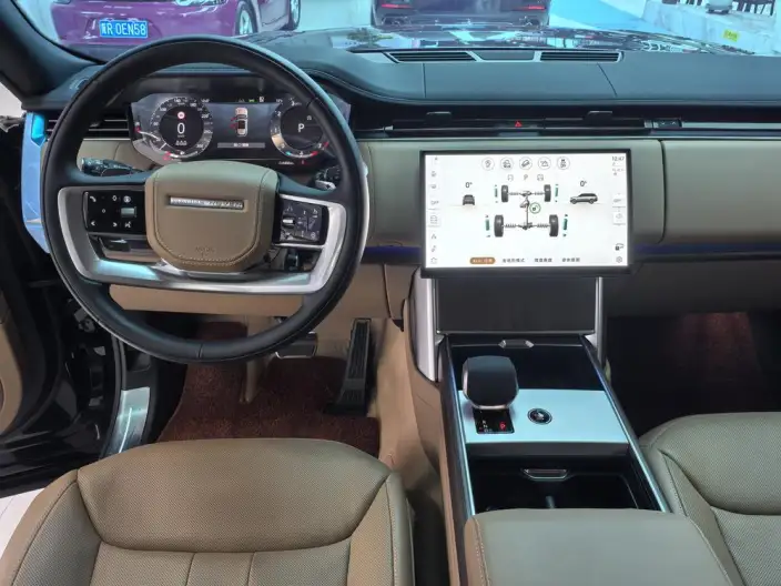 Range Rover 2026 Model 3.0 L6 400PS SE Long axis Edition – фото 5