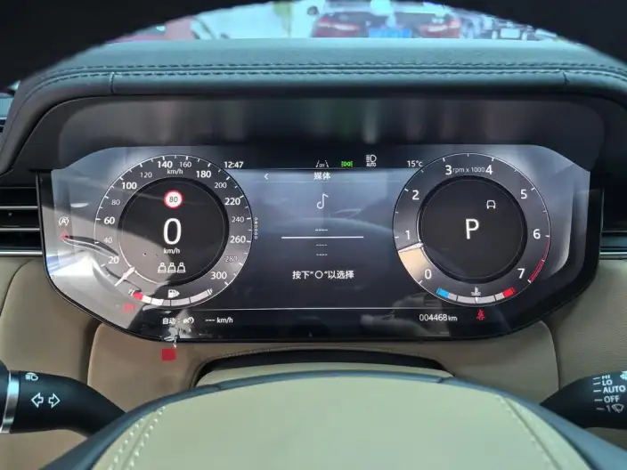 Range Rover 2026 Model 3.0 L6 400PS SE Long axis Edition – фото 6