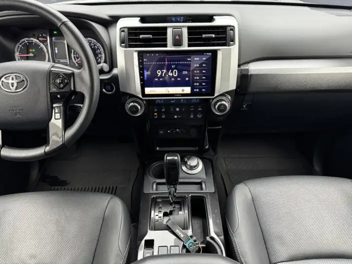 4Runner 2021 Model 4.0L Automatic 4WD 7 seat Parallel Imported – фото 8