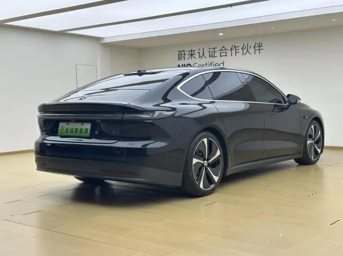 NIO ET7 2024 Model 75kWh Executive Signature Edition – фото 7