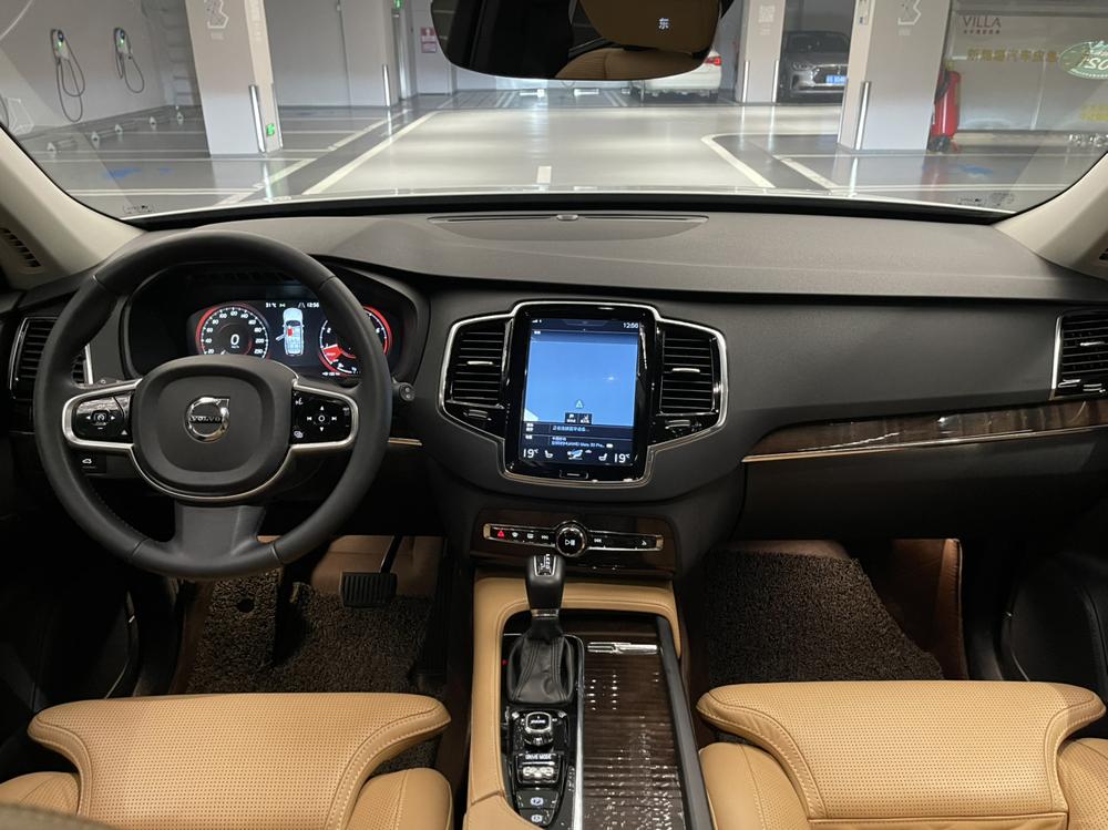 Volvo XC90 2015 T6 Intelligent Elegant 7-seat – фото 14