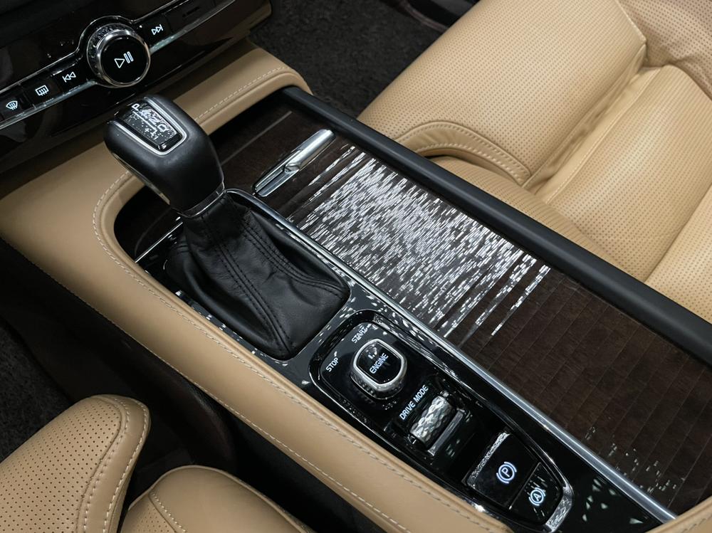 Volvo XC90 2015 T6 Intelligent Elegant 7-seat – фото 17