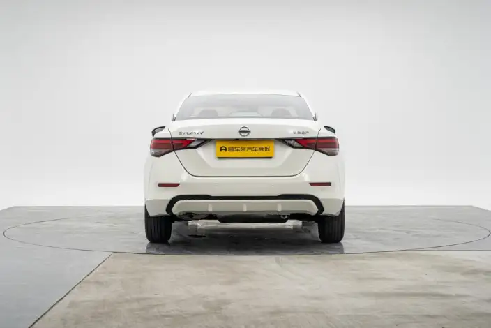 Nissan Sylphy 2022 Model 1.6L XL CVT Yuexiang Edition – фото 6