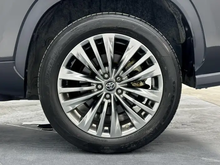 Toyota Highlander 2022 Model 380T 4WD Premium Edition 7 seat – фото 9