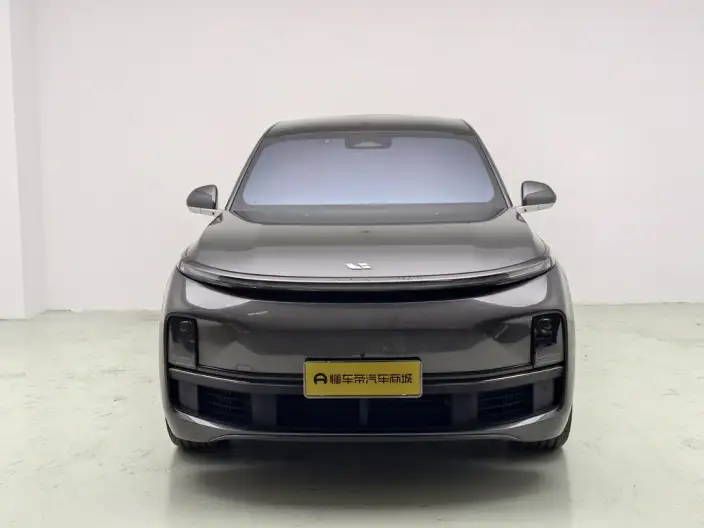 Li Auto L8 2023 Model Air Edition