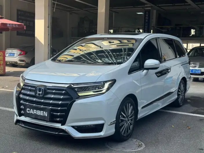 Honda Elysion 2024 Model 2.0L e:HEV Deluxe Edition