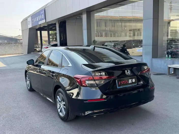 Honda Civic 2025 Model 240TURBO CVT Smart Fun Plus