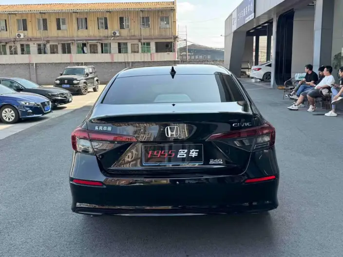 Honda Civic 2025 Model 240TURBO CVT Smart Fun Plus – фото 5