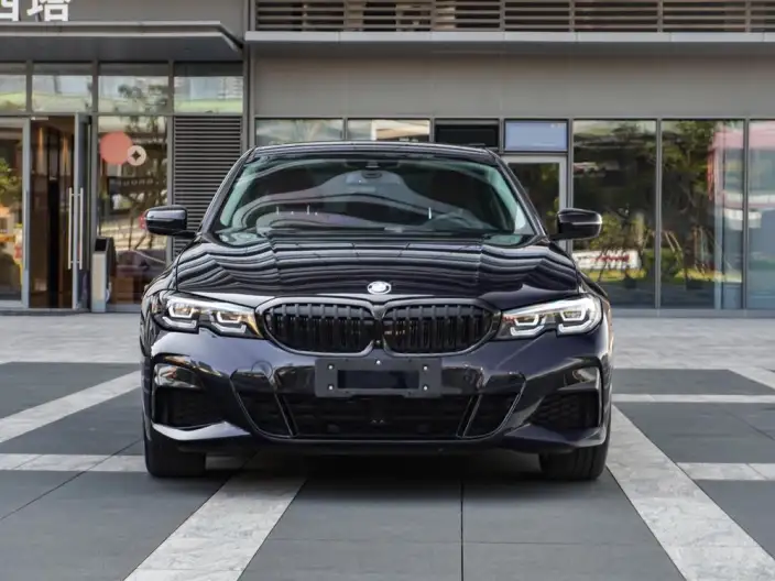 BMW 3 Series 2022 Model 330i M Sports Night Set