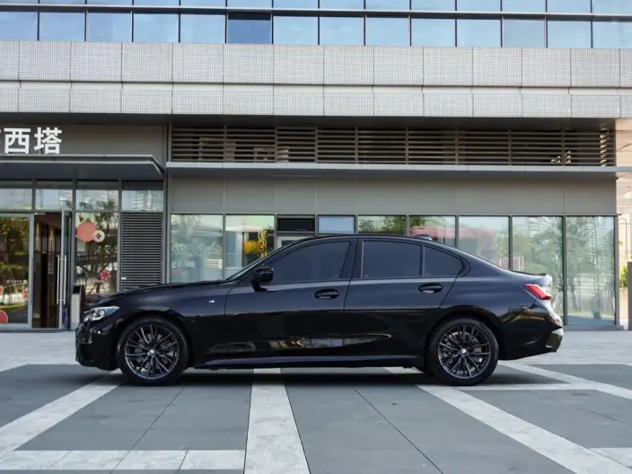 BMW 3 Series 2022 Model 330i M Sports Night Set