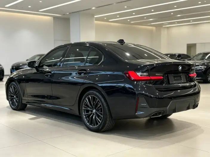 BMW 3 Series 2023 Model 325Li M Sports Night Set
