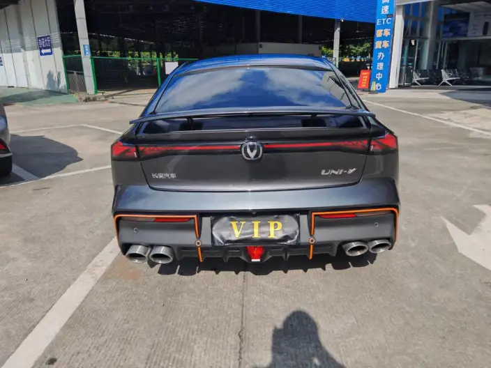 Changan UNI-V 2022 Model 1.5T Sports Edition – фото 5