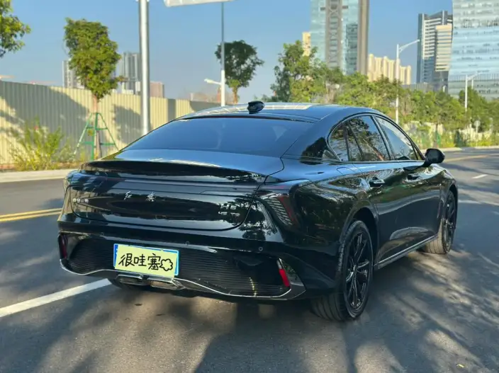 HONGQI H6 2025 Model 2.0T Zhishang Edition – фото 5