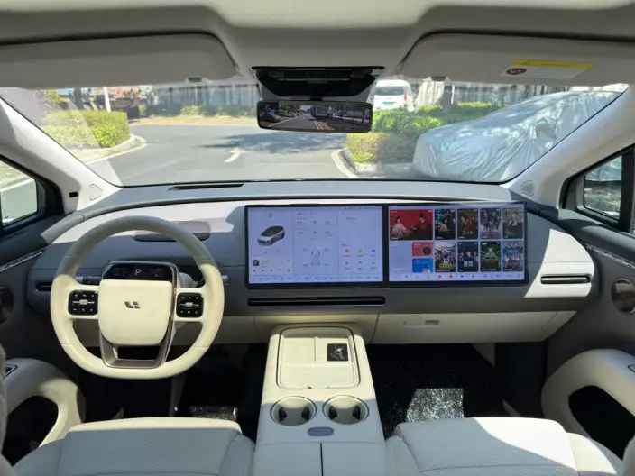 Li Auto i8 2025 Model Standard Edition – фото 6