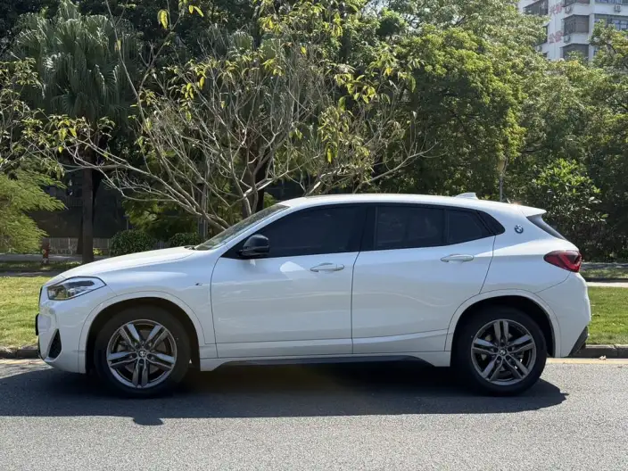 BMW X2 2023 Model sDrive25i M Sports Night Edition