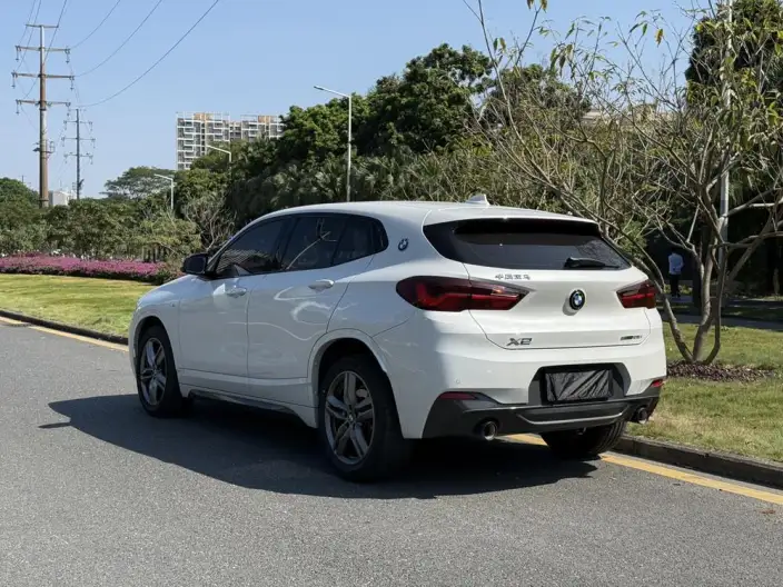 BMW X2 2023 Model sDrive25i M Sports Night Edition – фото 5