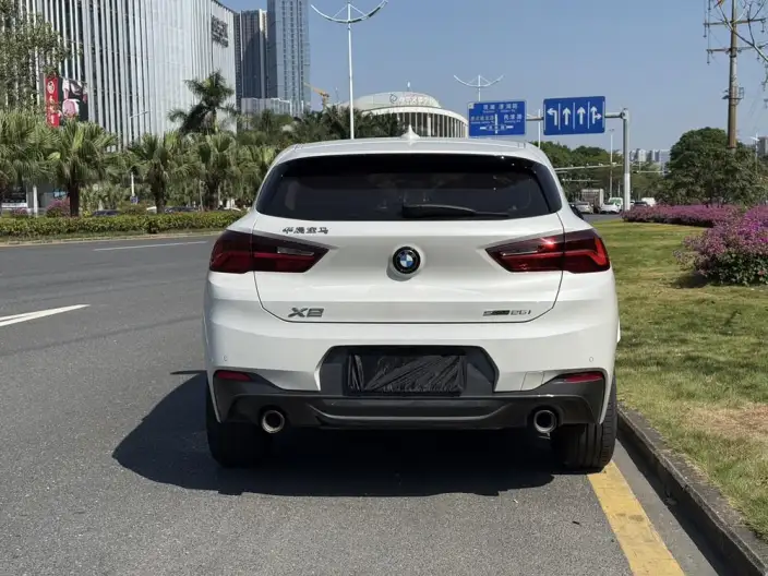 BMW X2 2023 Model sDrive25i M Sports Night Edition – фото 6