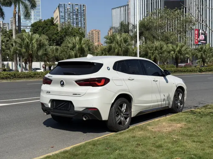 BMW X2 2023 Model sDrive25i M Sports Night Edition – фото 7