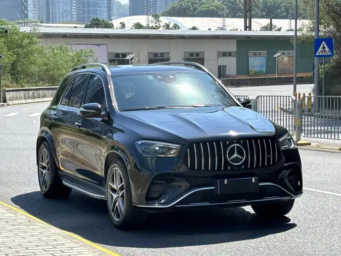 Mercedes-Benz GLE AMG 2024 Model AMG GLE 53 4MATIC+ – фото 3
