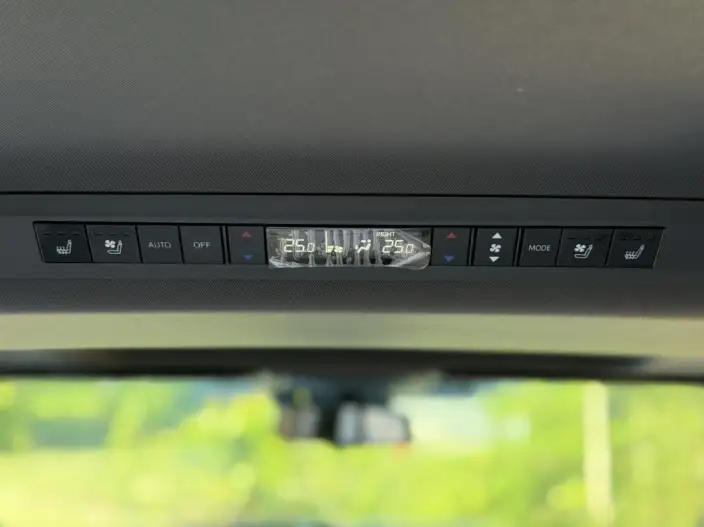 Toyota Sienna 2021 Model 2.5L Hybrid Premium Edition – фото 8