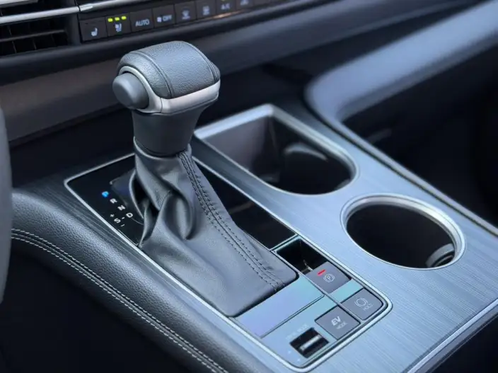 Toyota Sienna 2021 Model 2.5L Hybrid Premium Edition – фото 10