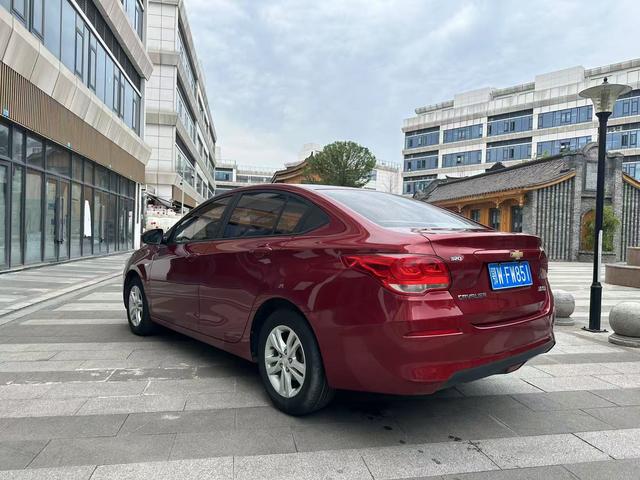Chevrolet Captiva 2019 320 Auto Enjoy – фото 9