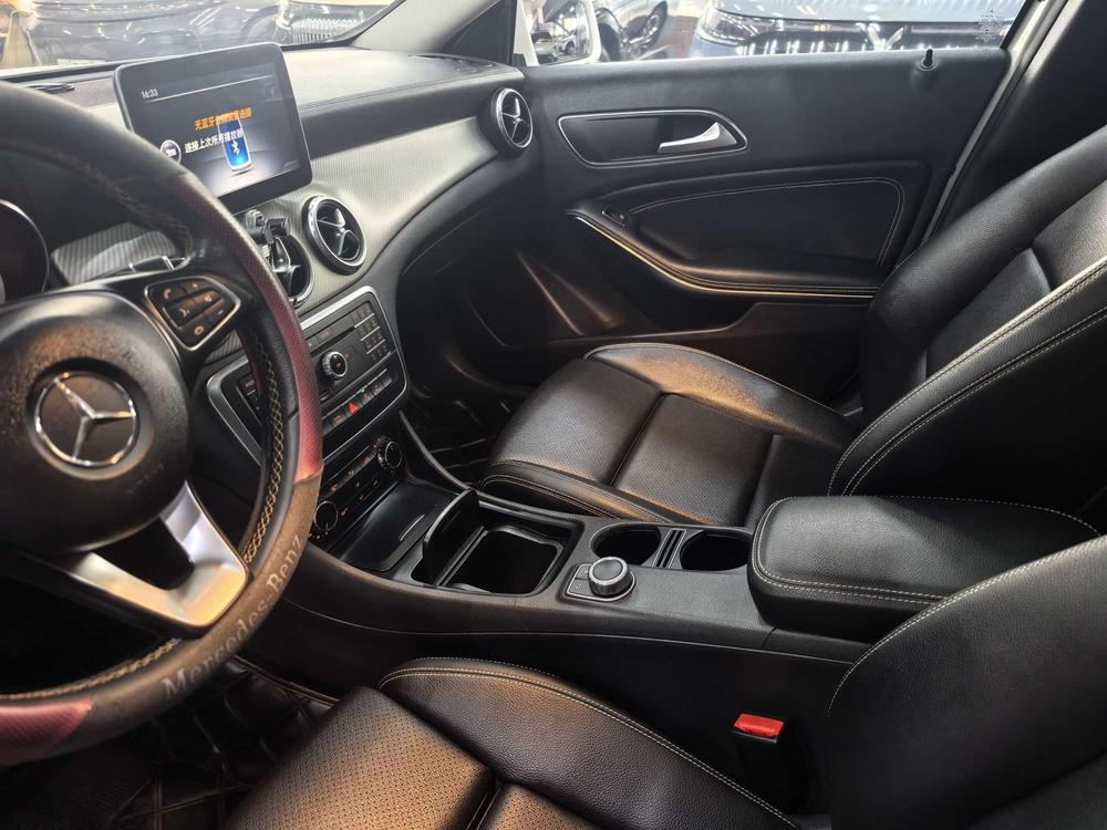 Mercedes-Benz GLA 2016 GLA 200 Style – фото 10