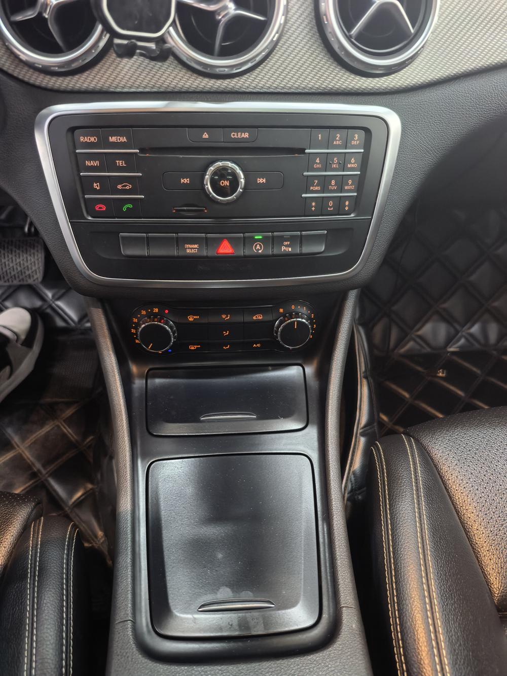 Mercedes-Benz GLA 2016 GLA 200 Style – фото 11