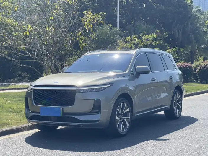 Li Auto ONE 2021 Model Extended Range 6 seat Edition – фото 1
