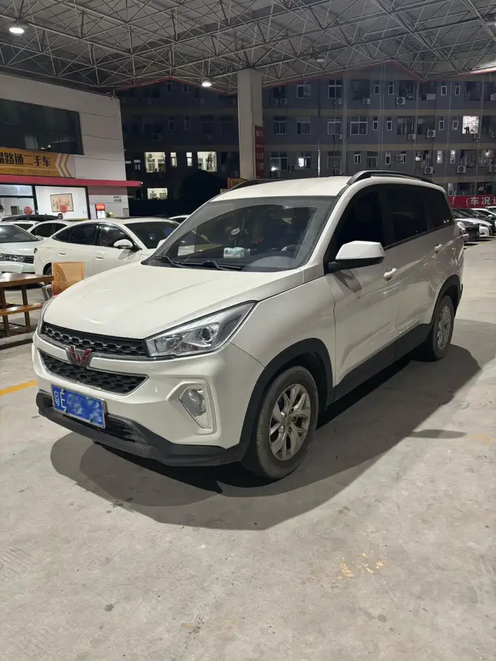 Wuling Hongguang S3 2019 Model 1.5L Manual Comfort Model China VI
