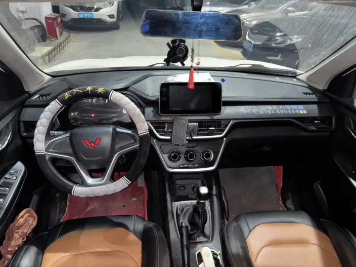 Wuling Hongguang S3 2019 Model 1.5L Manual Comfort Model China VI – фото 7
