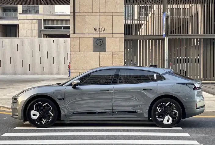 ZEEKR 001 2023 Model WE Edition 86kWh 4WD – фото 3
