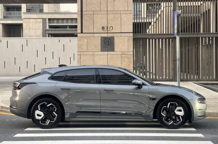 ZEEKR 001 2023 Model WE Edition 86kWh 4WD – фото 6