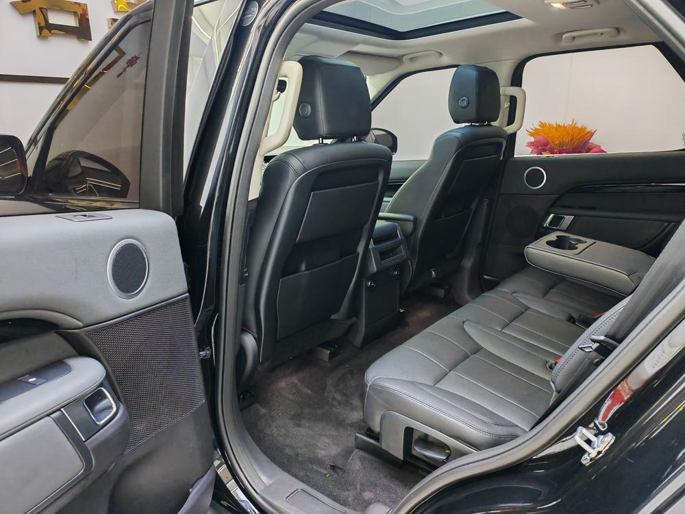 Land Rover Discovery 2017 модификация 3.0 V6 S – фото 17