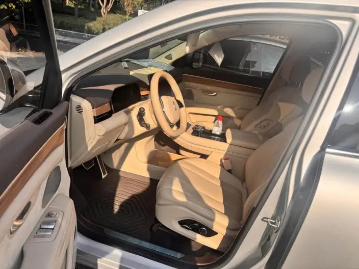 Aito M7 2024 Model Plus VI seat Rear Drive Edition – фото 9