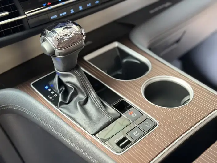 Toyota Sienna 2021 Model 2.5L Hybrid Comfort Edition – фото 10